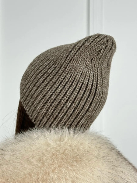 16f05510-e6a9-4075-820b-e90a0ef0dbc9