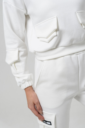 8a16529a-5f28-4d53-9d5a-ee95a7ea2ad3